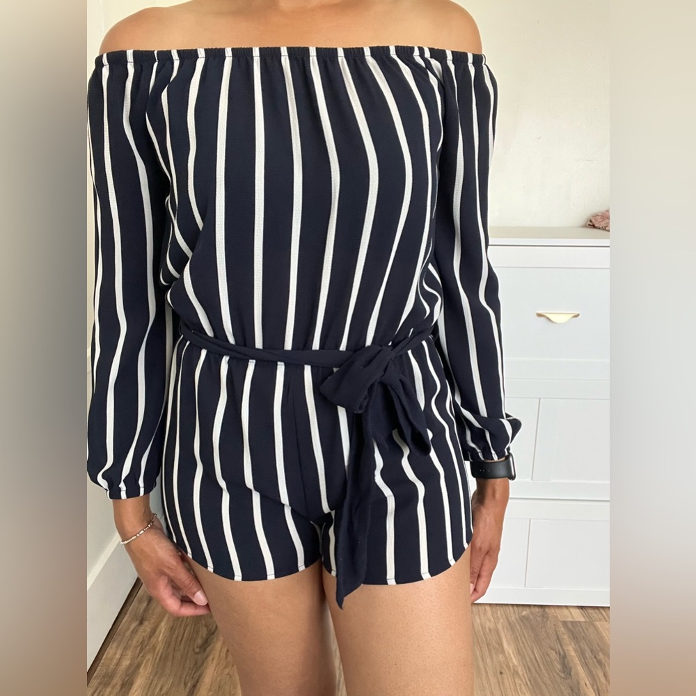 Forever 21 Blue & White Striped Romper
